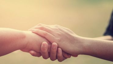 CΠΟΤΕ ΠΡΕΠΕΙ ΝΑ ΞΕΚΙΝΗΣΩ ΝΑ ΕΠΙΣΚΕΠΤΟΜΑΙ ΕΝΑ ΘΕΡΑΠΕΥΤΗ
